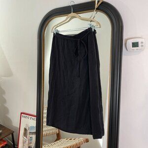 Eileen Fisher Navy wrap  midi skirt linen blend size large‎